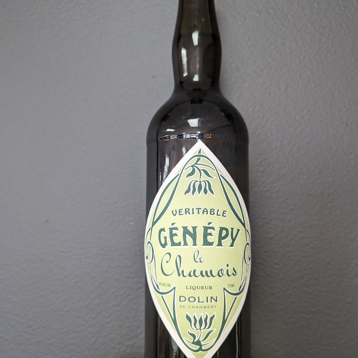 Genepi Le Chamois, an exceptional genepy des alpes - Dolin